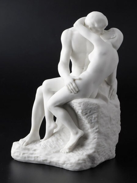 The Kiss by Rodin Sculpture Reproduction Replicas Small scale statue